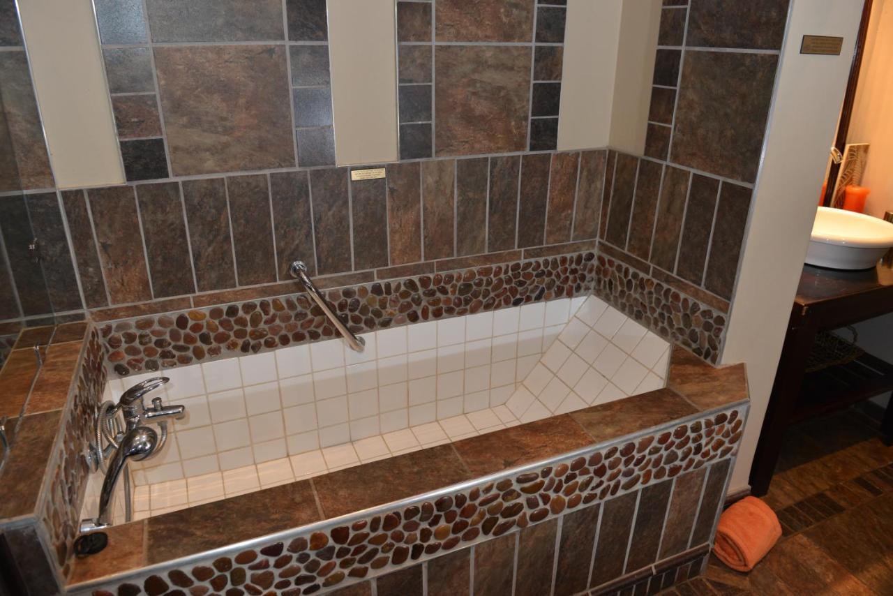 Cornerstone Guest Lodge Pretoria-Noord Extérieur photo