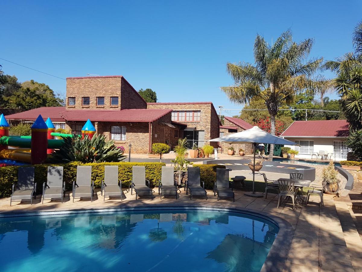 Cornerstone Guest Lodge Pretoria-Noord Extérieur photo