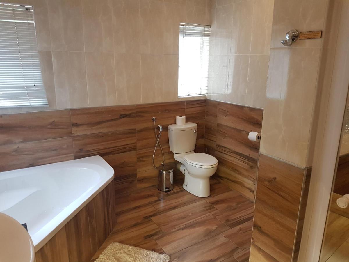 Cornerstone Guest Lodge Pretoria-Noord Extérieur photo